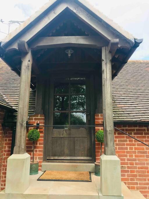 NewentBeautiful Rural Apt, Walking Distance To Three Choirs Vineyard/Brassiere Gloucestershireアパートメント エクステリア 写真